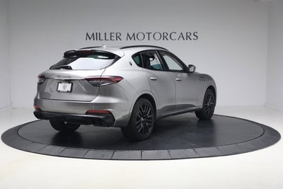 2022 Maserati Levante Modena
