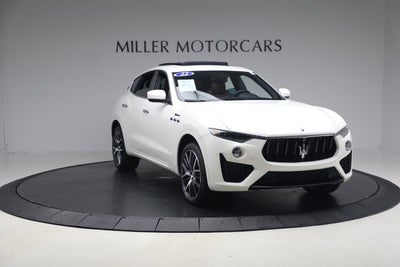 2022 Maserati Levante Modena