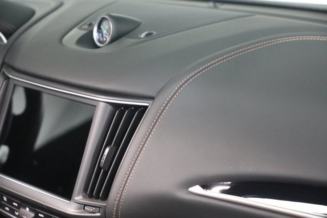 2022 Maserati Levante Modena