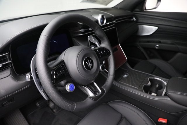 2025 Maserati Grecale 