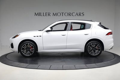 2025 Maserati Grecale 
