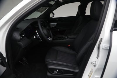 2026 Maserati Grecale Modena