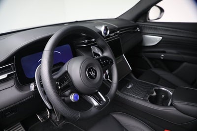2026 Maserati Grecale Modena V6
