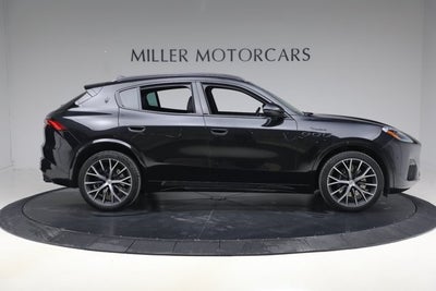 2026 Maserati Grecale Modena V6