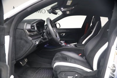 2024 Lamborghini Urus Performante