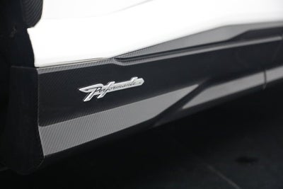 2024 Lamborghini Urus Performante