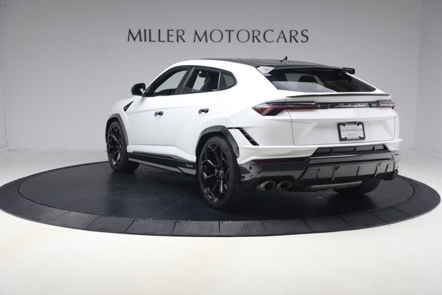 2024 Lamborghini Urus Performante