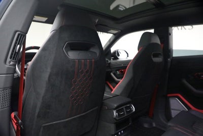 2024 Lamborghini Urus Performante