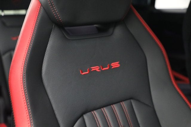 2024 Lamborghini Urus Performante