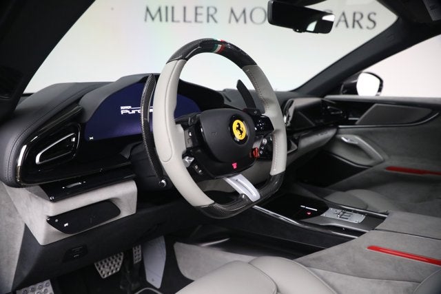 2025 Ferrari Purosangue Base