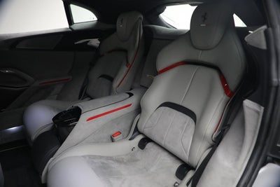 2025 Ferrari Purosangue Base