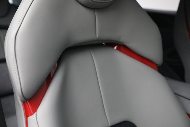 2025 Ferrari Purosangue Base