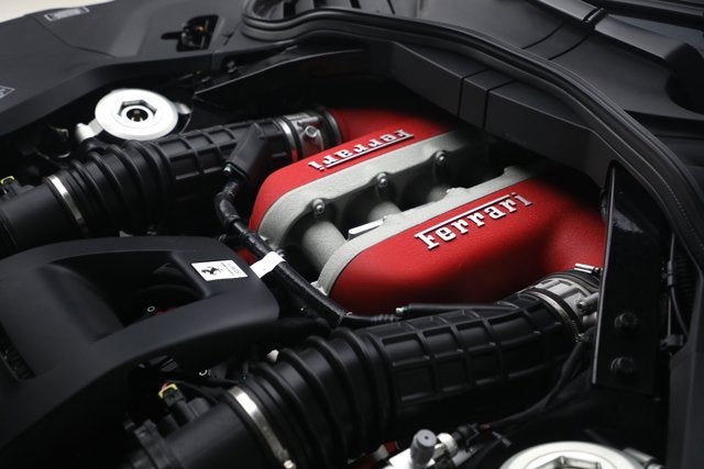 2025 Ferrari Purosangue Base