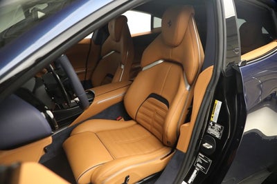 2025 Ferrari Purosangue Base