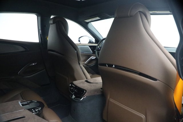 2025 Ferrari Purosangue Base