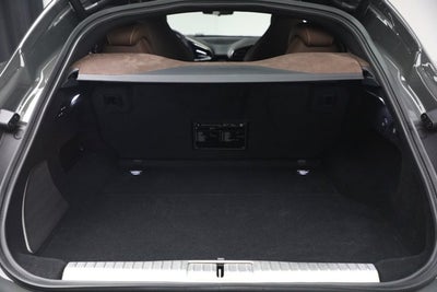 2025 Ferrari Purosangue Base