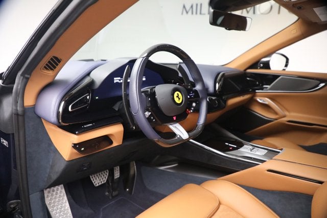 2025 Ferrari Purosangue Base