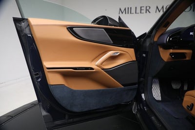 2025 Ferrari Purosangue Base